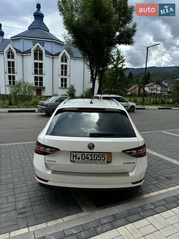 Универсал Skoda Superb 2016 в Мукачево