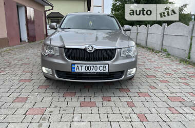 Лифтбек Skoda Superb 2010 в 