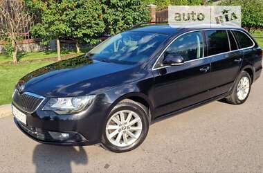 Универсал Skoda Superb 2014 в Умани