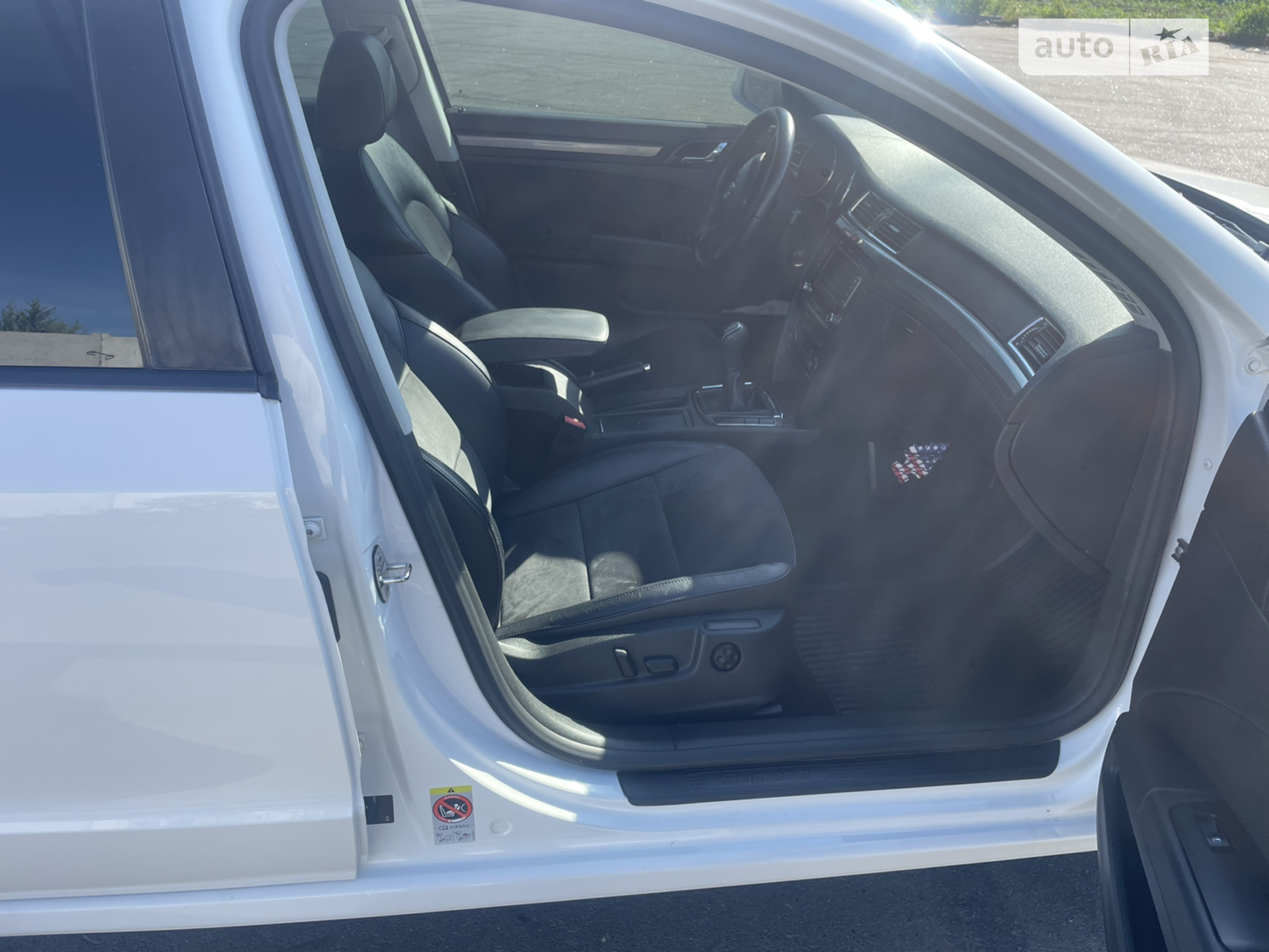 2013 Skoda Superb - мініатюра 20