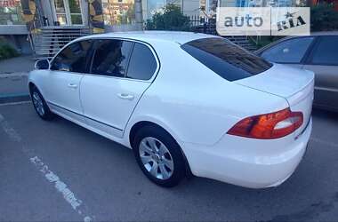 Ліфтбек Skoda Superb 2012 в Дніпрі