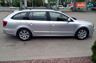 Универсал Skoda Superb 2013 в 