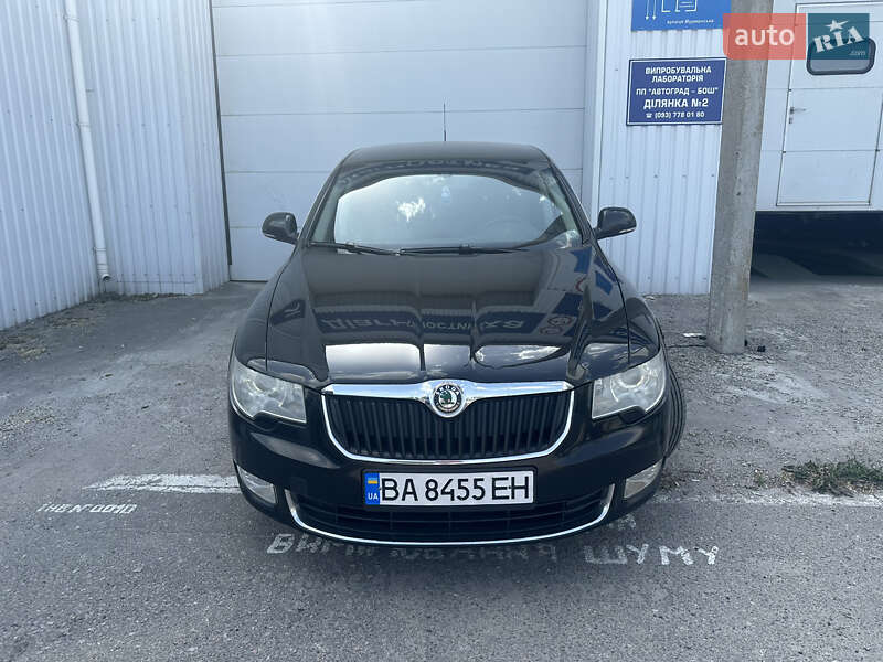 Лифтбек Skoda Superb 2008 в 