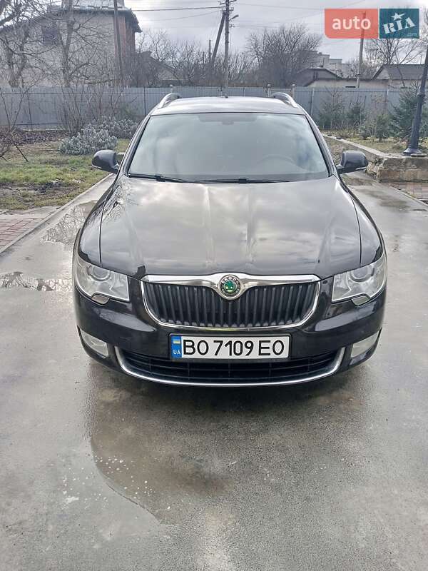Универсал Skoda Superb 2013 в 