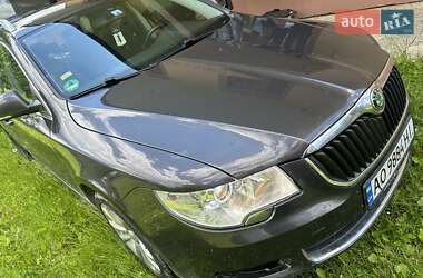 Универсал Skoda Superb 2010 в 
