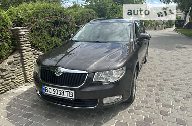 Універсал Skoda Superb 2010 в Трускавці