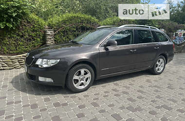 Універсал Skoda Superb 2010 в Трускавці