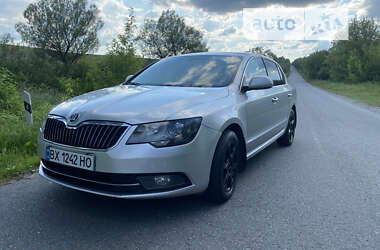 Ліфтбек Skoda Superb 2013 в Шепетівці