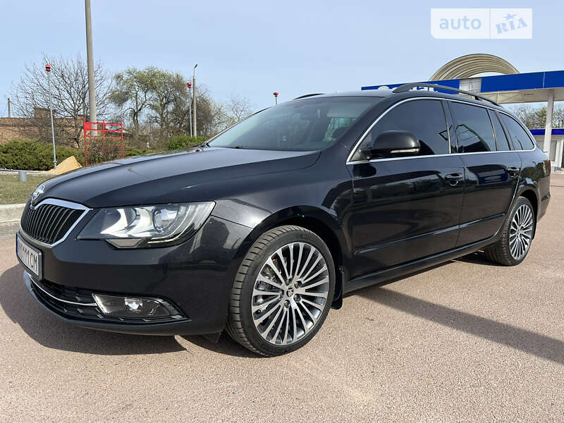 Універсал Skoda Superb 2014 в Житомирі