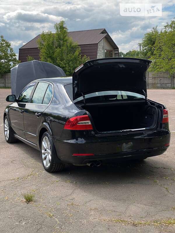 Лифтбек Skoda Superb 2013 в Житомире