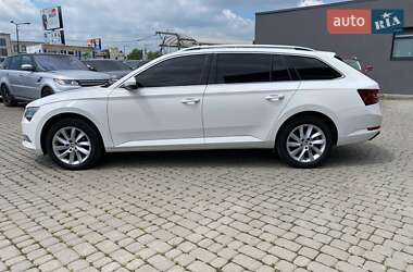Универсал Skoda Superb 2019 в 