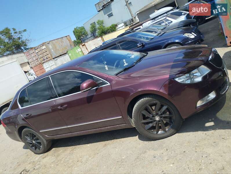 Лифтбек Skoda Superb 2008 в Одессе