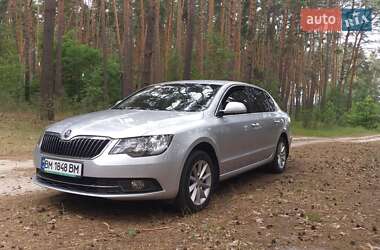 Лифтбек Skoda Superb 2013 в 