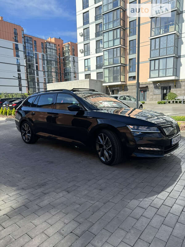Универсал Skoda Superb 2020 в Луцке