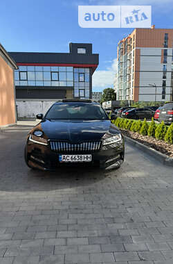 Універсал Skoda Superb 2020 в 