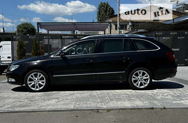 Универсал Skoda Superb 2011 в Киеве