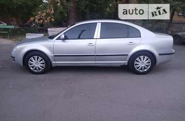 Ліфтбек Skoda Superb 2008 в Дніпрі