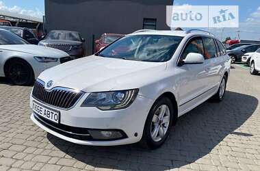 Універсал Skoda Superb 2013 в Львові