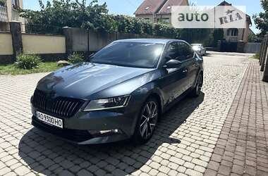 Ліфтбек Skoda Superb 2017 в Мукачевому