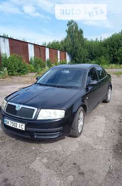 Лифтбек Skoda Superb 2003 в Ровно