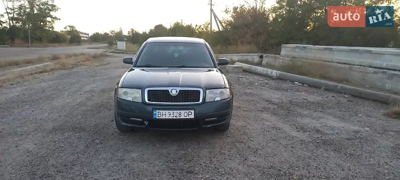 Skoda Superb 2004