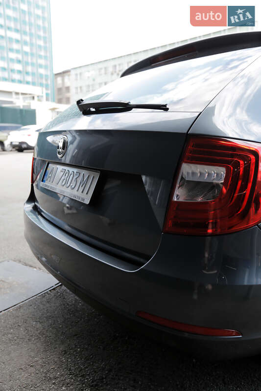 Универсал Skoda Superb 2015 в Киеве