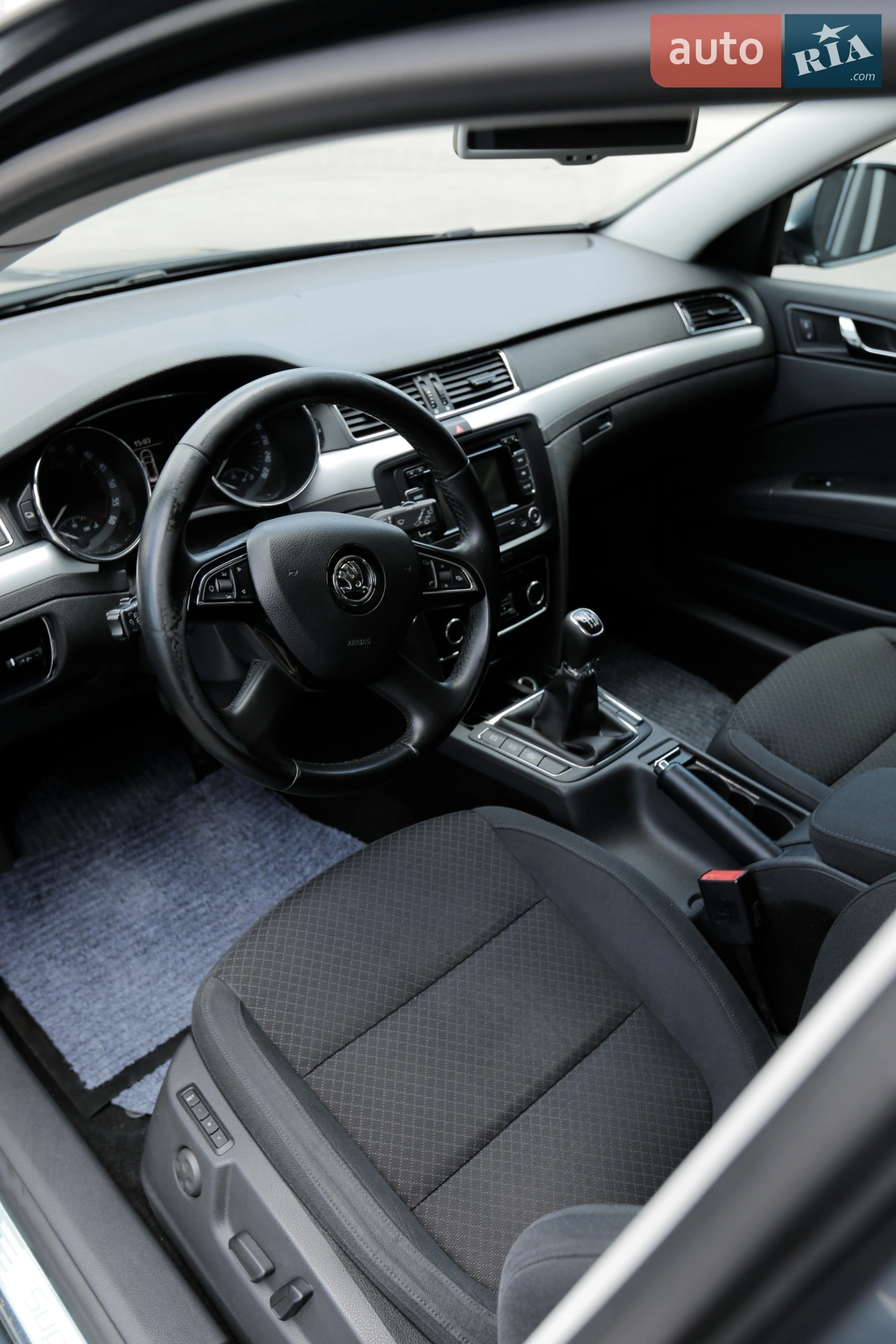 2015 Skoda Superb - мініатюра 24