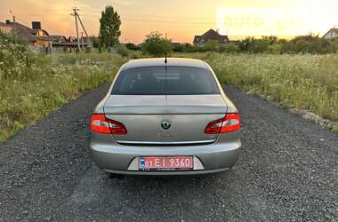 Лифтбек Skoda Superb 2008 в 