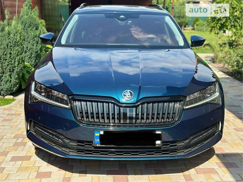 Универсал Skoda Superb 2020 в Днепре