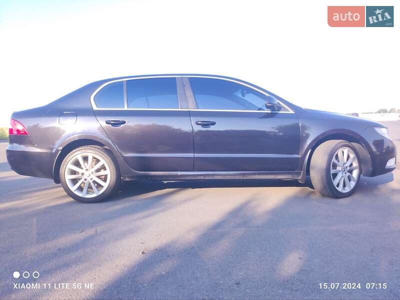 Лифтбек Skoda Superb 2012 в Киеве