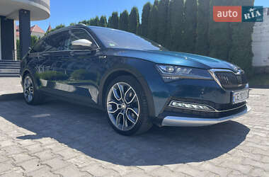 Универсал Skoda Superb 2019 в 