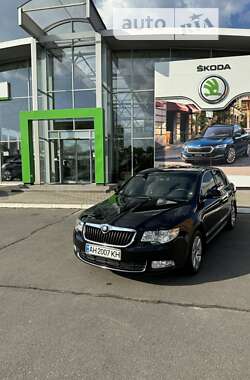 Ліфтбек Skoda Superb 2012 в Дніпрі