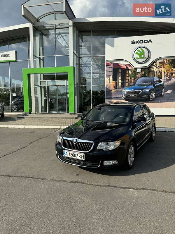 Skoda Superb 2012