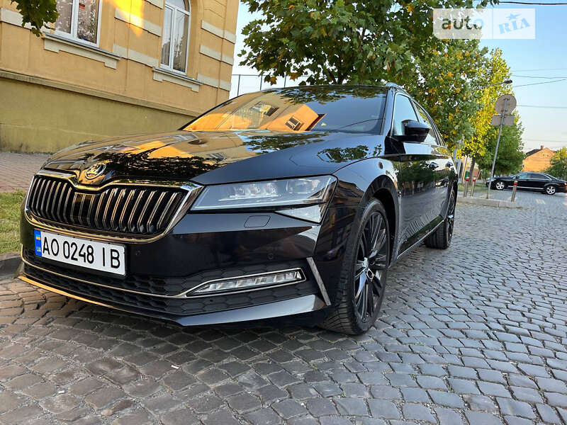 Универсал Skoda Superb 2020 в Мукачево