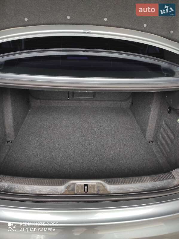 Лифтбек Skoda Superb 2010 в Прилуках