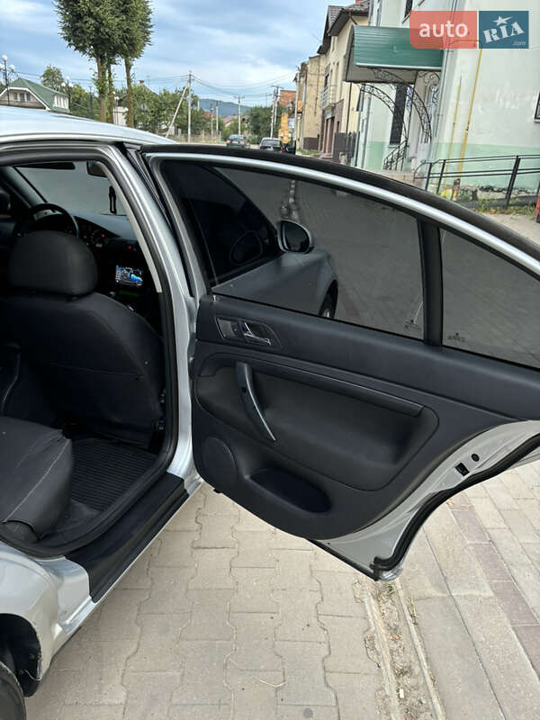 Ліфтбек Skoda Superb 2008 в Львові