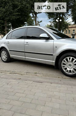 Ліфтбек Skoda Superb 2008 в Львові