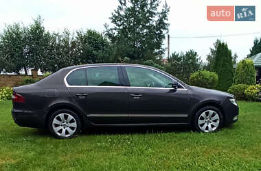 Лифтбек Skoda Superb 2008 в 