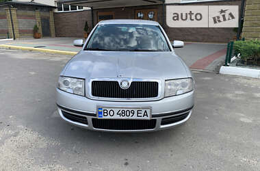 Лифтбек Skoda Superb 2002 в Волочиске