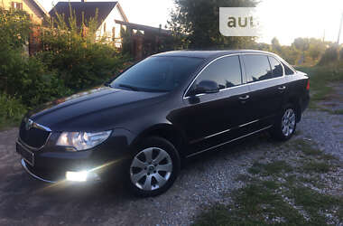 Лифтбек Skoda Superb 2011 в Ровно