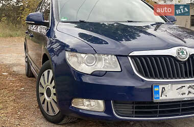 Ліфтбек Skoda Superb 2009 в Києві