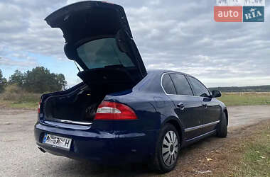 Лифтбек Skoda Superb 2009 в Киеве