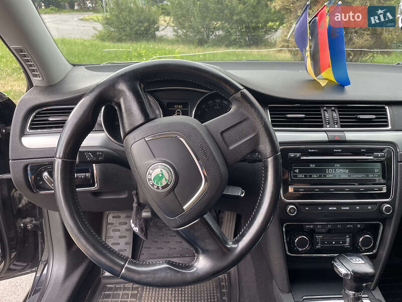 Лифтбек Skoda Superb 2008 в Днепре