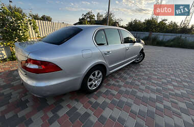 Лифтбек Skoda Superb 2010 в 