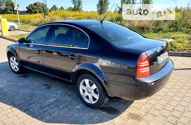 Лифтбек Skoda Superb 2004 в Луцке