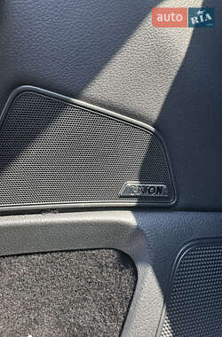 Універсал Skoda Superb 2017 в Дніпрі