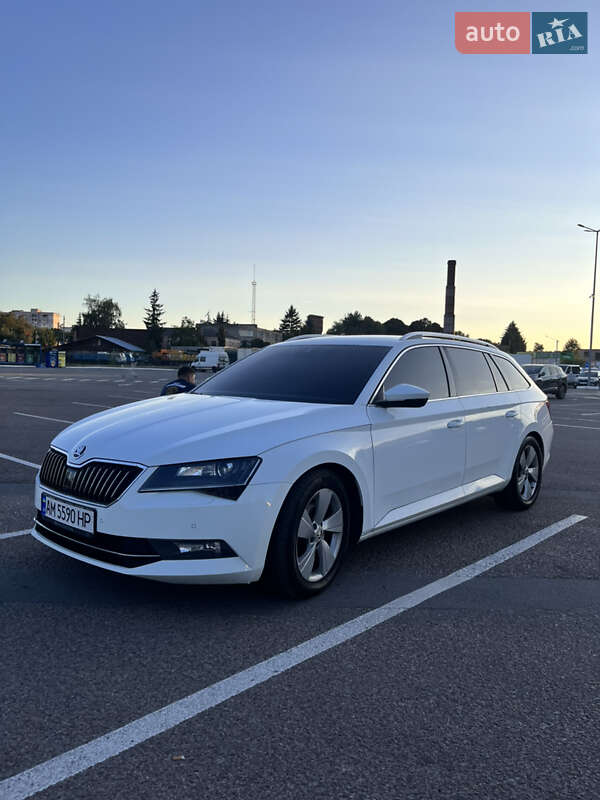 Универсал Skoda Superb 2016 в Житомире