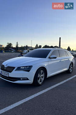 Универсал Skoda Superb 2016 в 
