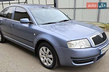 Лифтбек Skoda Superb 2006 в Сарате