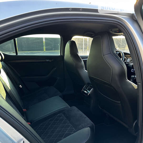 Лифтбек Skoda Superb 2020 в Мукачево